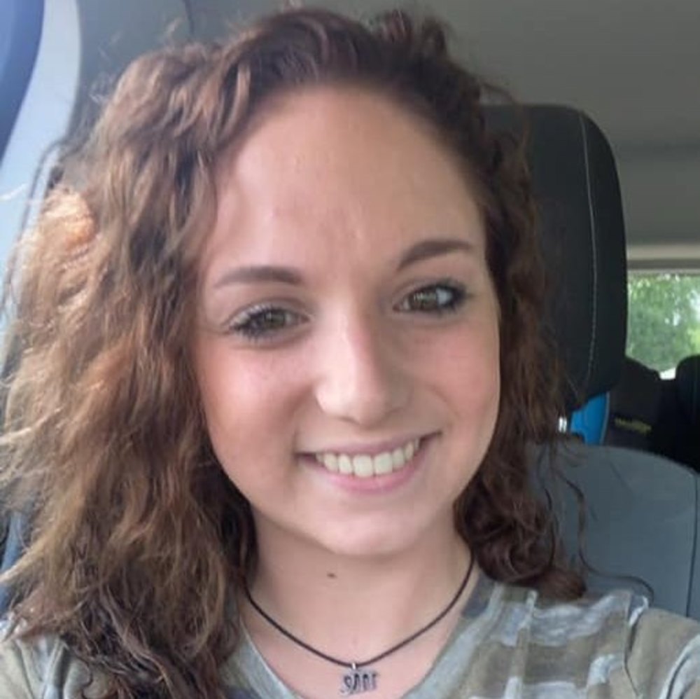 Meet your Posher, Abbi